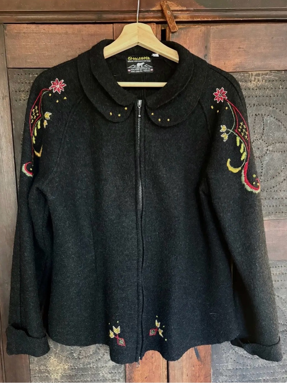 Norlender wool charcoal zip cardigan with beautiful embroidery & details- large